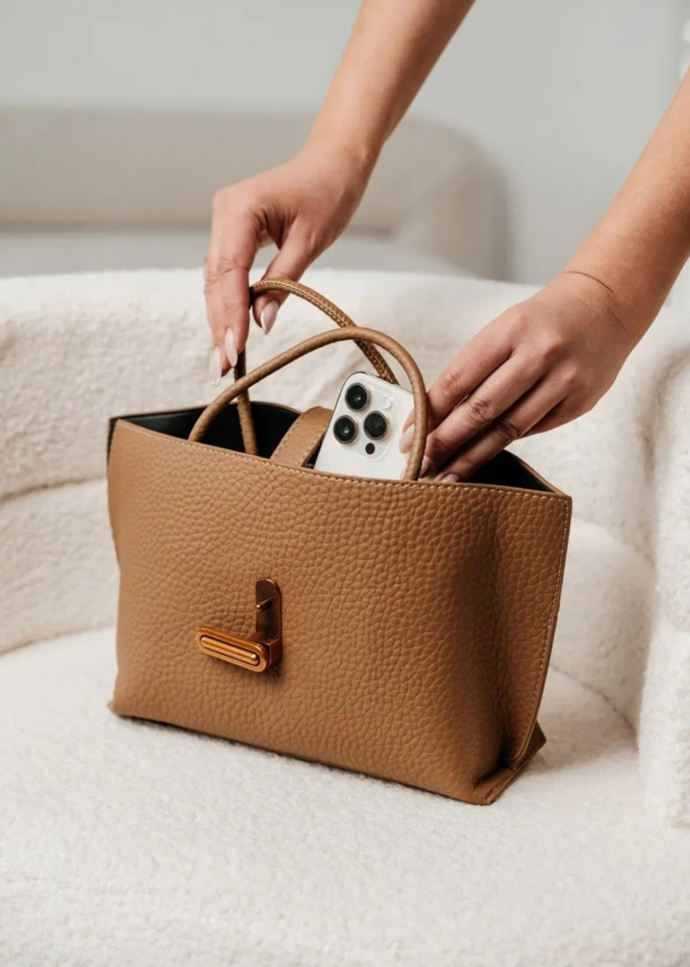 Damestas synthetisch leer met structuur en elegant ontwerp - Noiré