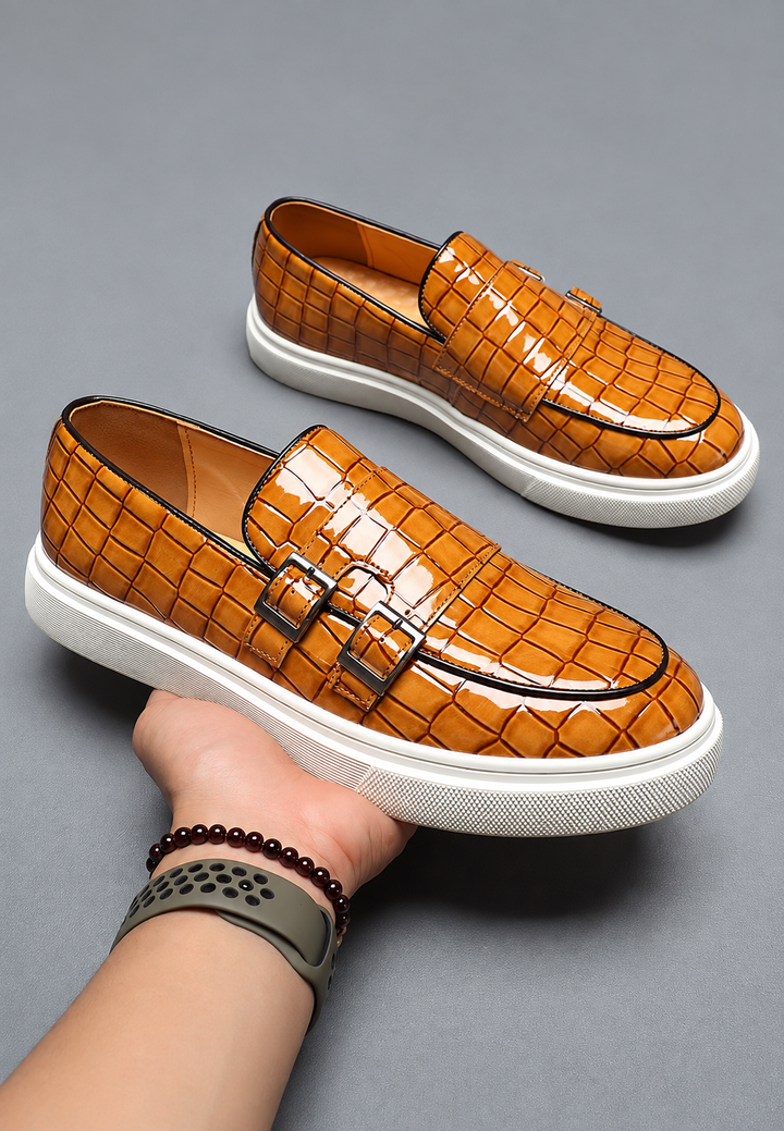 Mocassin heren met krokodillenlook, dubbele gesp en witte zool - Torben