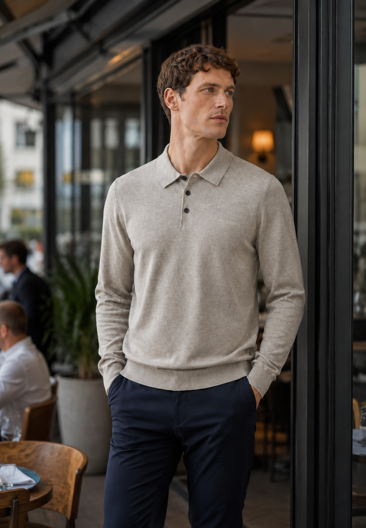 Herenpolo met lange mouwen, fijn gebreid, met knoopsluiting bij de hals - Aksel