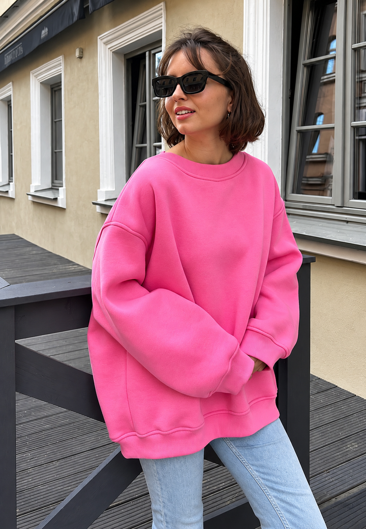 Oversized damessweater met ronde hals en afhangende schouders - Dagny
