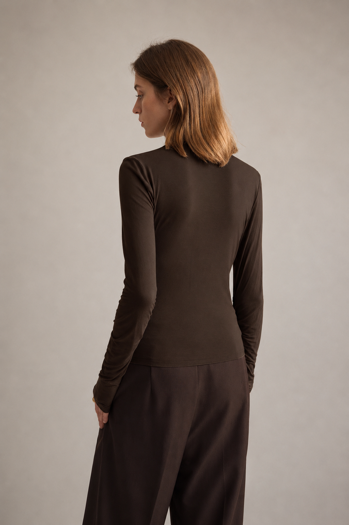 Dames-top met asymmetrische gedrapeerde halslijn en lange mouwen - Ronja