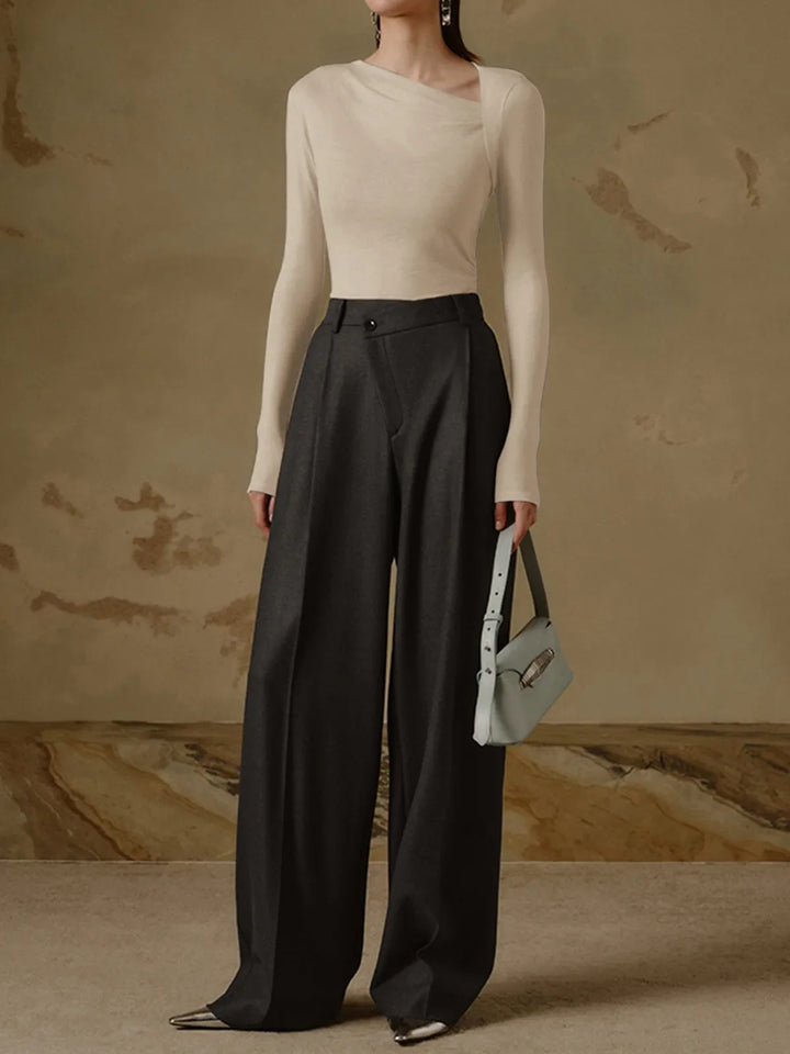 Dames-top met lange mouwen, asymmetrische halslijn en getailleerd model - Marit
