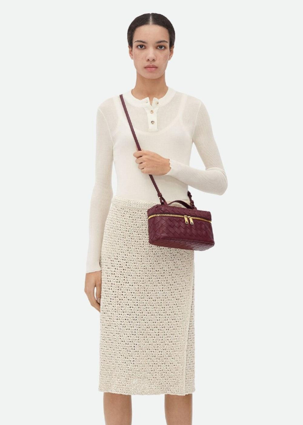 Gevlochten damestas zwart stijve structuur gouden ritsen - Valeska