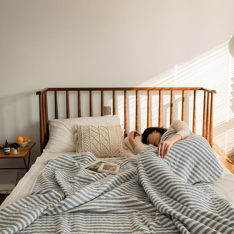 Gestreepte licht zomerse sprei